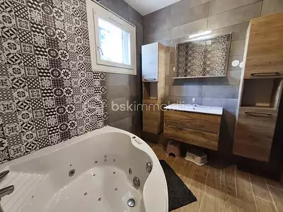 Maison, 172 m²