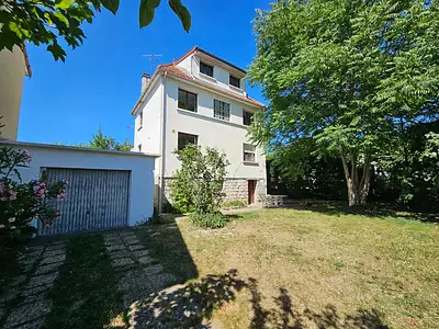 Maison, 205 m²