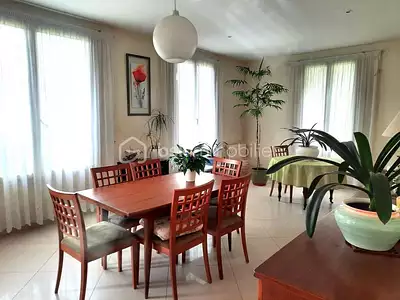 Maison, 160 m²