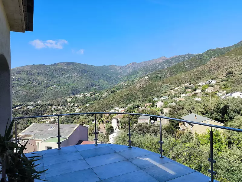 Maison, 206 m²