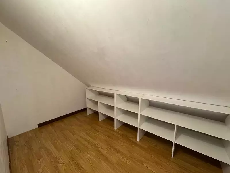 Maison, 245 m²