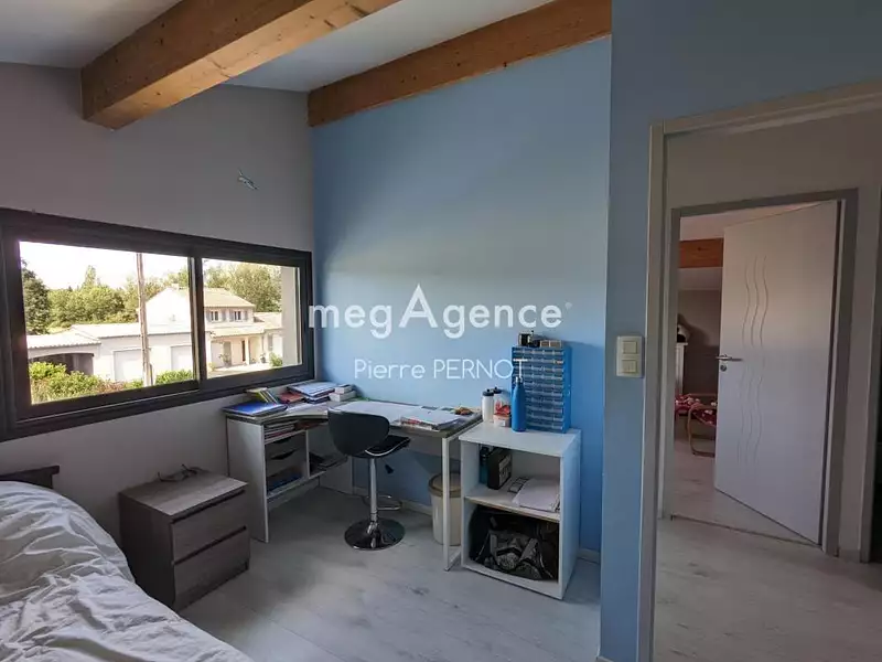 Maison, 185 m²