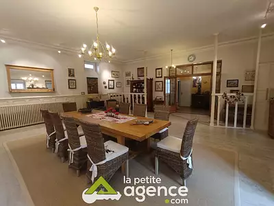 Maison, 348 m²