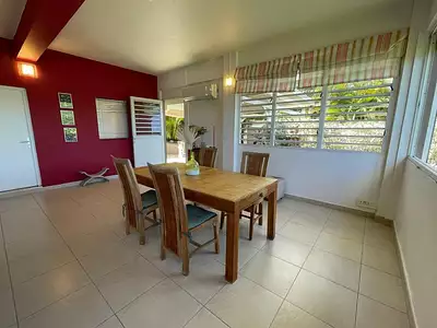 Maison, 151 m²