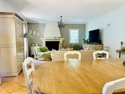 Maison, 169 m²