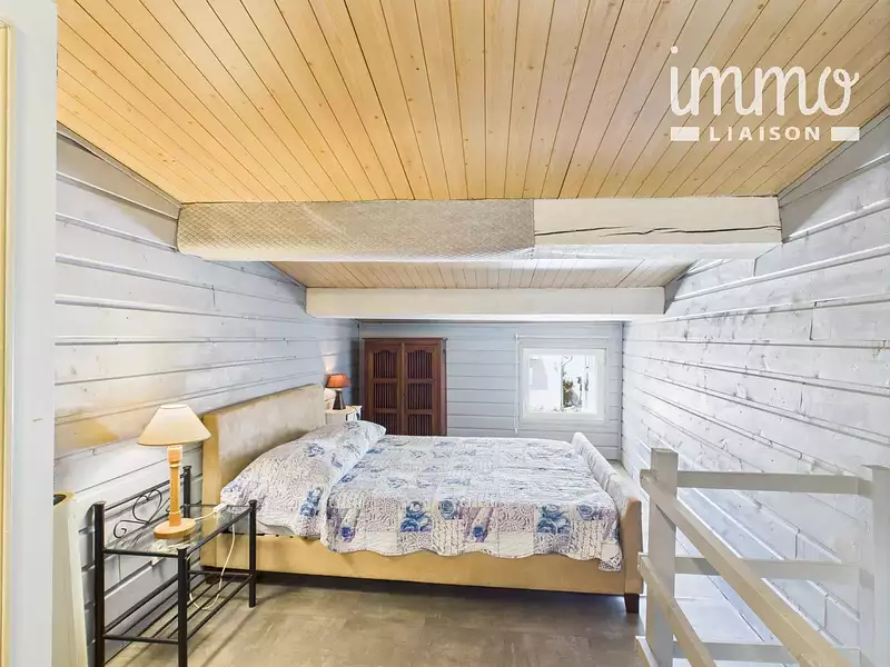 Maison, 250 m²