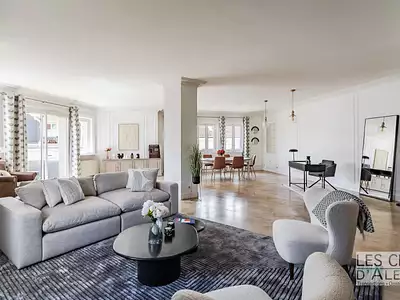 Appartement, 252,84 m²