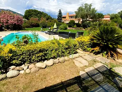 Maison, 313 m²