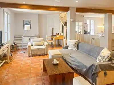 Maison, 165 m²