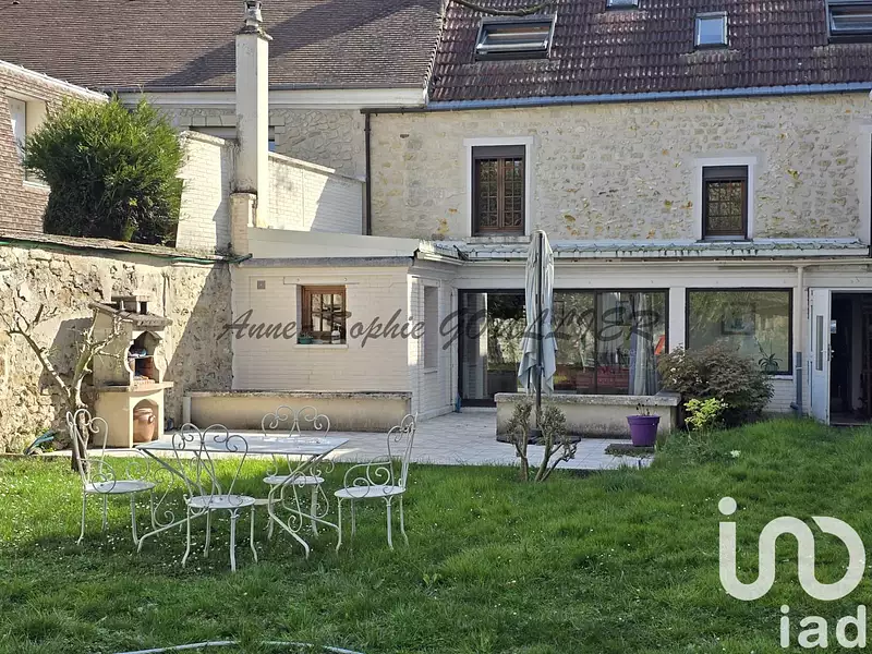 Maison, 260 m²
