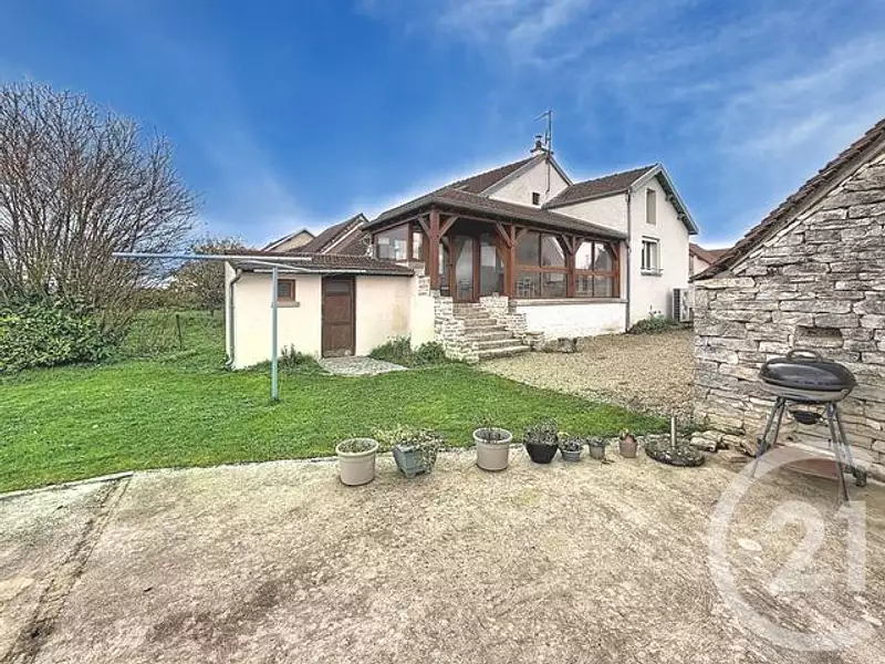 Maison, 147 m²