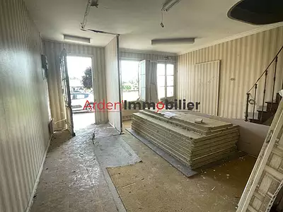 Maison, 220 m²