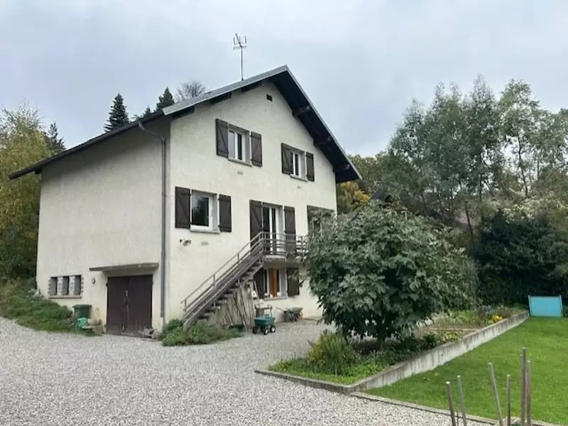 Maison, 208 m²