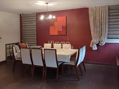 Immeuble, 183 m²