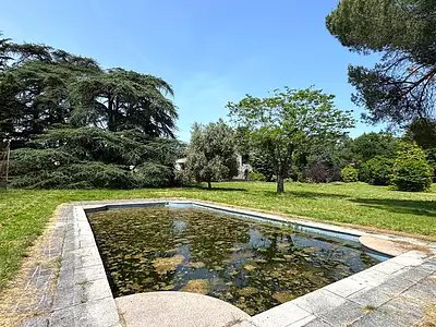 Maison, 325 m²