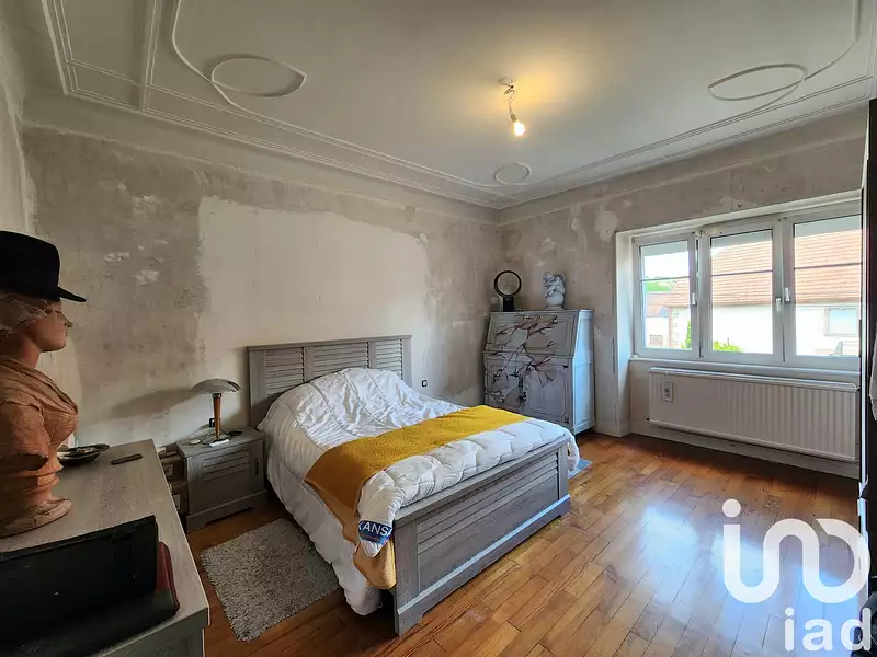 Maison, 197 m²