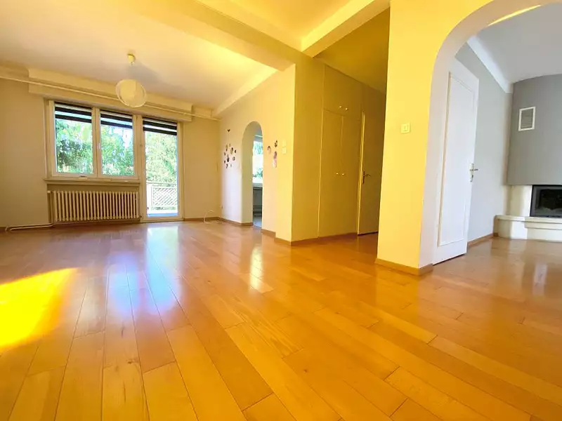 Maison, 167 m²