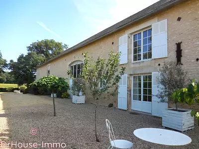 Maison, 272 m²