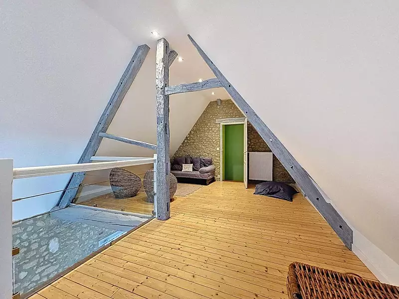 Maison, 210 m²
