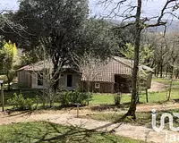Maison, 1 500 m²