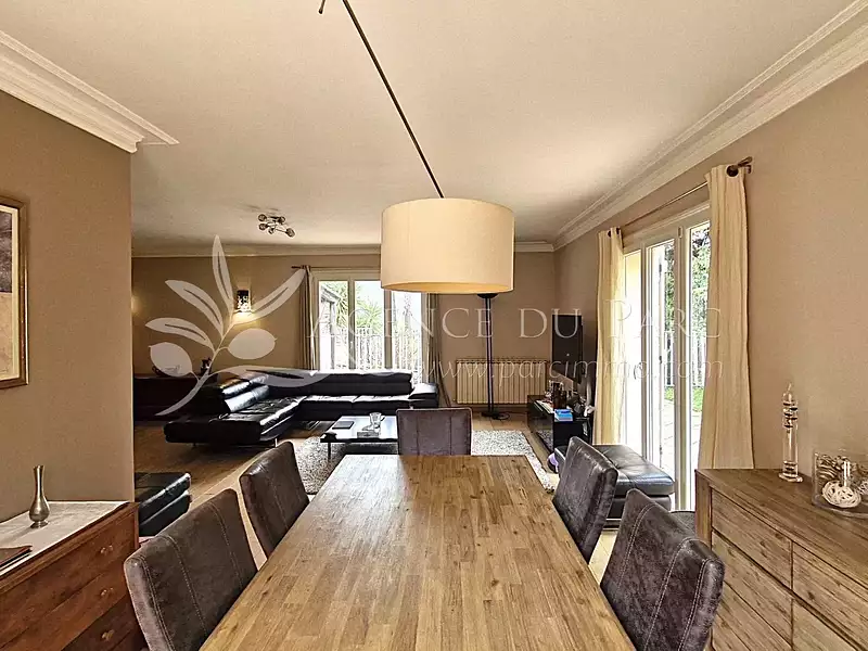 Maison, 180 m²