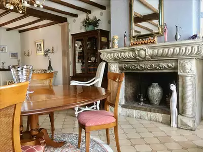 Maison, 239 m²