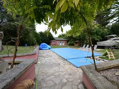 Maison, 248 m²