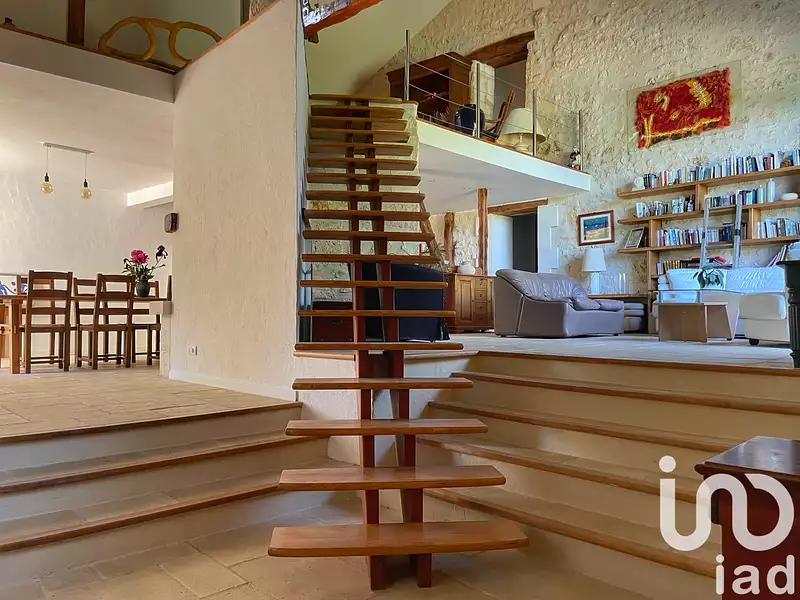 Maison, 235 m²