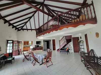 Maison, 176 m²