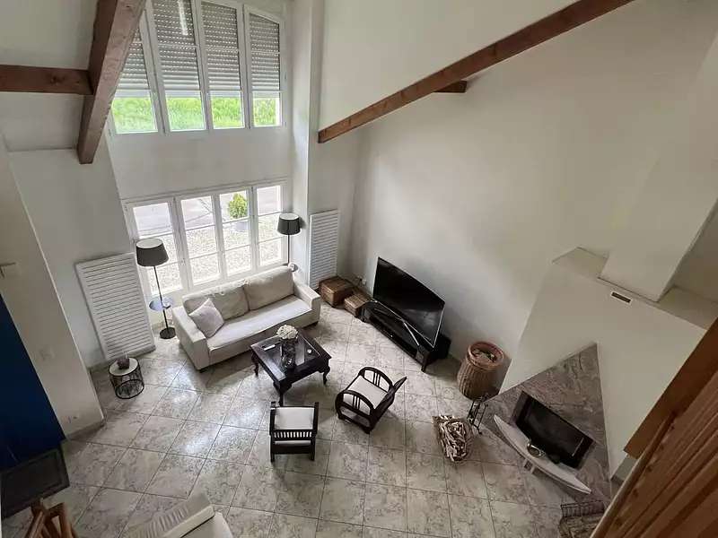 Maison, 300 m²
