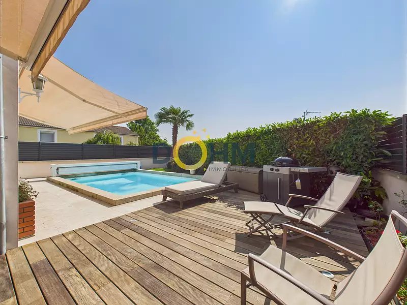 Maison, 138 m²