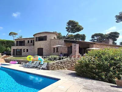 Maison, 333 m²