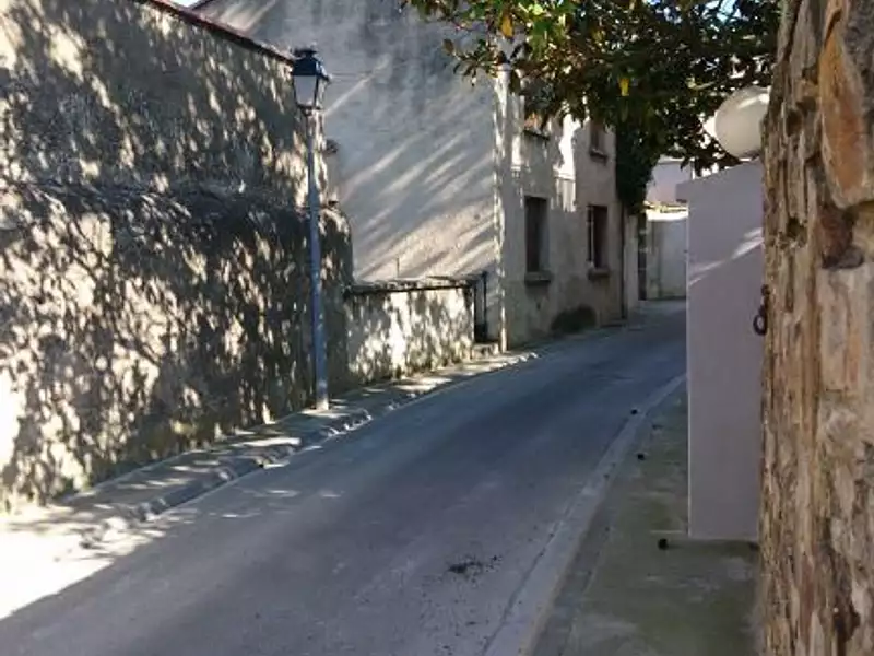 Parking, 11 m²