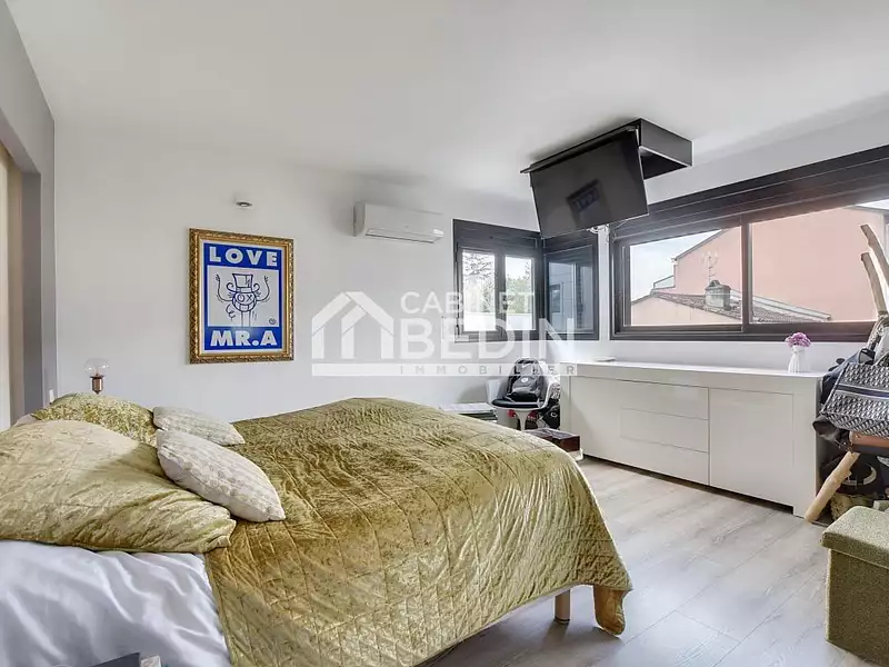 Maison, 400,3 m²