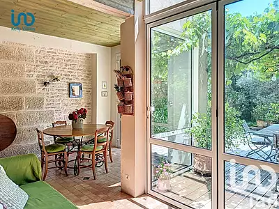 Maison, 197 m²