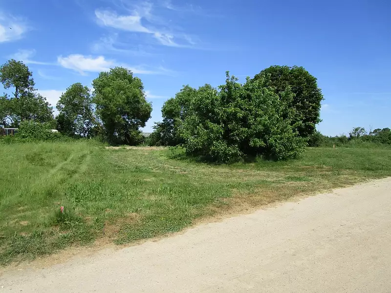 Terrain, 681 m²