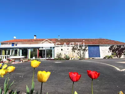 Maison, 166 m²