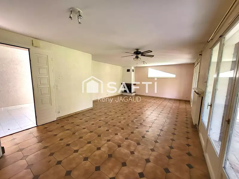 Maison, 95 m²