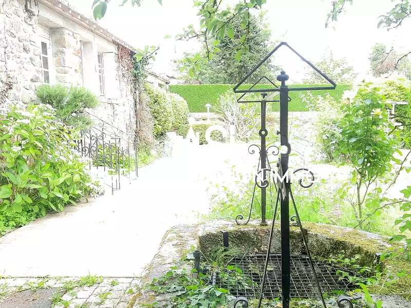 Maison, 240 m²