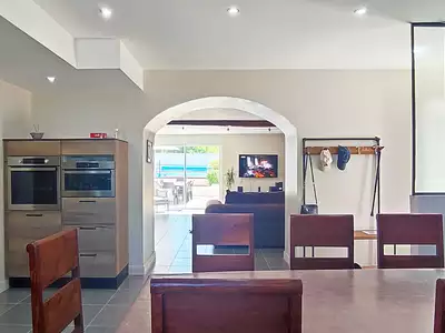 Maison, 225 m²