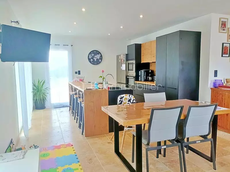 Maison, 87 m²
