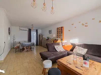 Maison, 111 m²