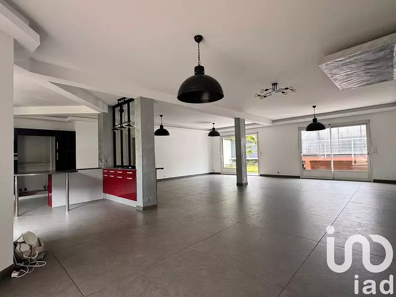 Maison, 307 m²