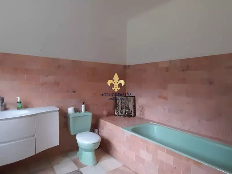 Maison, 165 m²