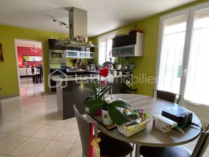 Maison, 173 m²