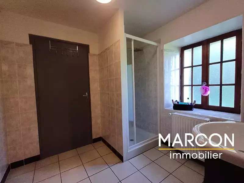 Maison, 179 m²