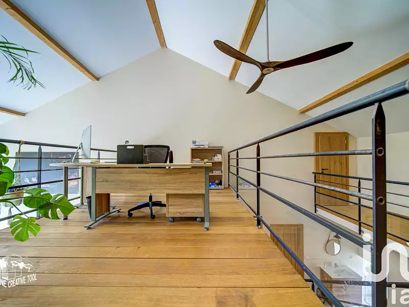 Maison, 255 m²