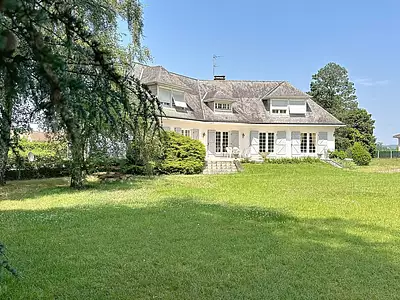 Maison, 250 m²