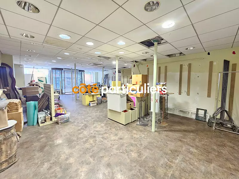 Immeuble, 500 m²