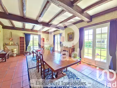 Maison, 210 m²